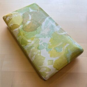 Vintage Mele Earring Jewelry Travel Clamshell Case